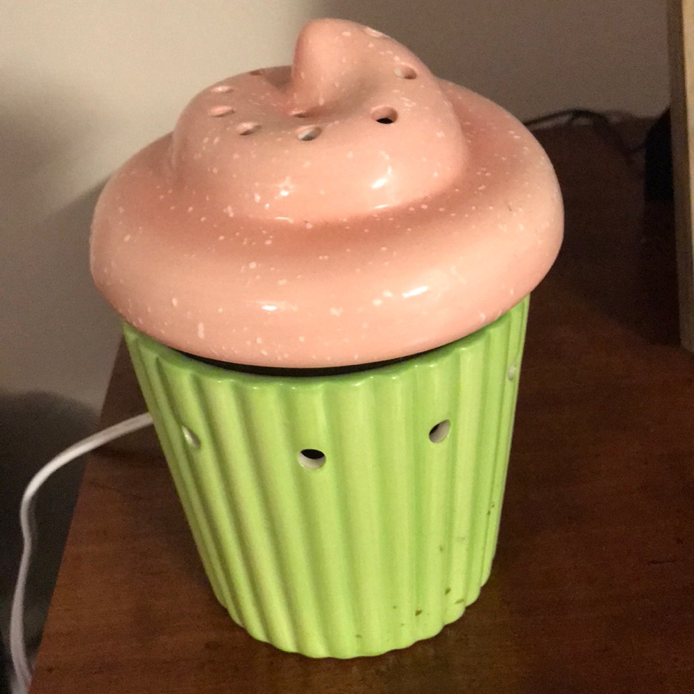 Sensi candle in really good shape